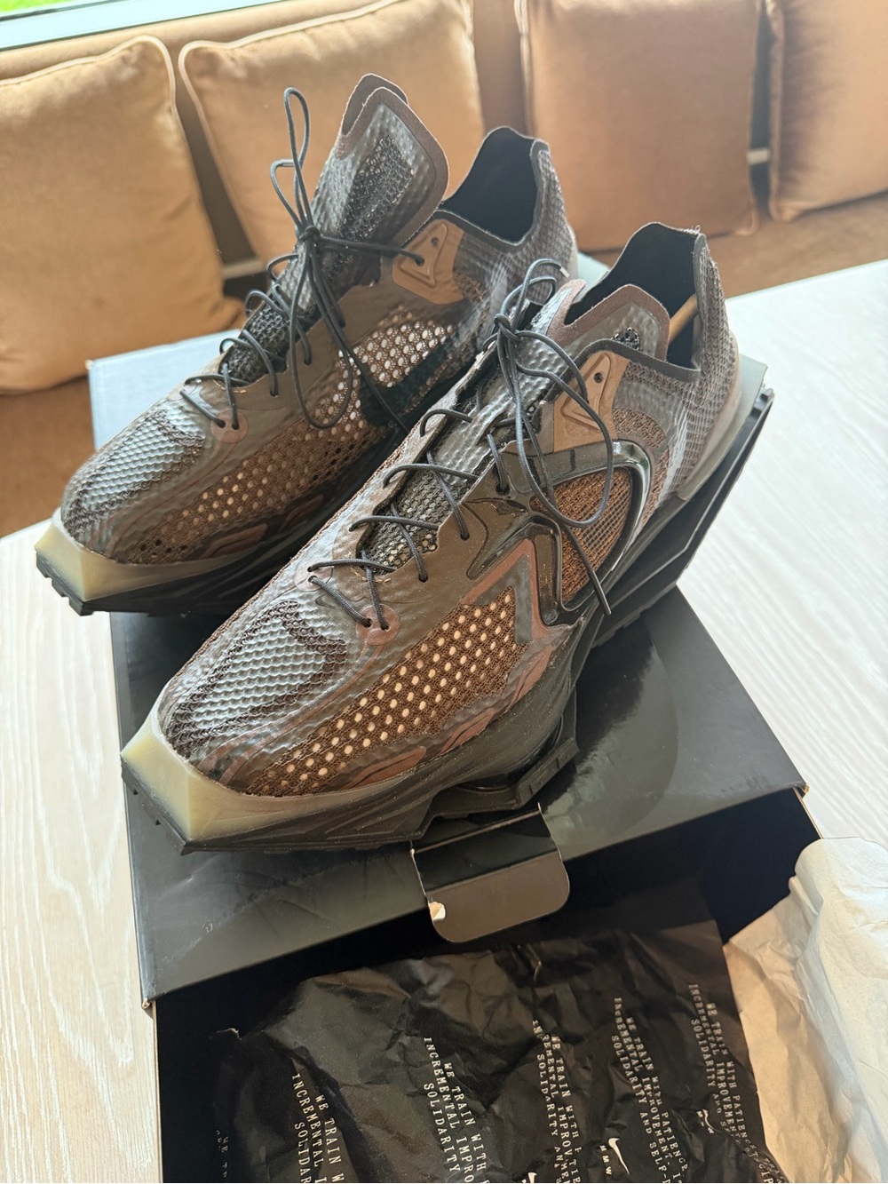 Nike zoom 004 MMW 4 Mathew Williams baroque brown/blk men’s sneaker US 10.5 NEW